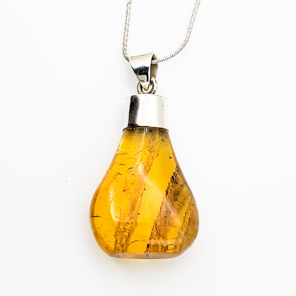 Bulb Amber Pendant, Avianna